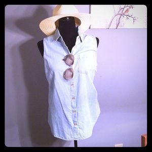 Denim sleeveless 100% cotton shirt